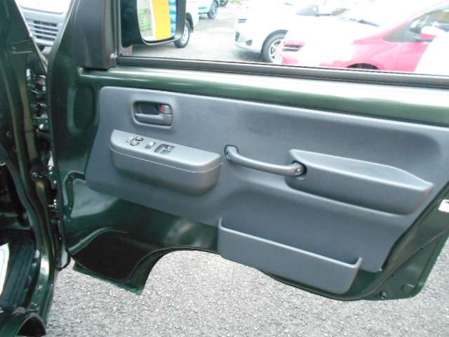 U00046961200_15_001.jpg