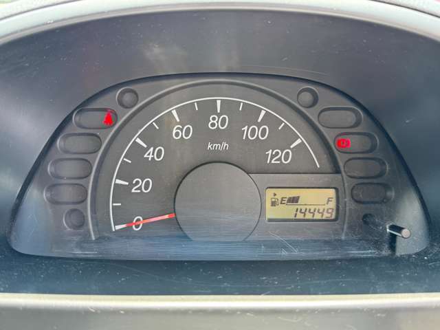 UZ0048543654_34_001.jpg