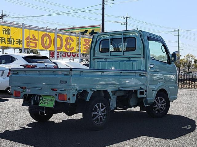 UZ0048112529_1_001.jpg