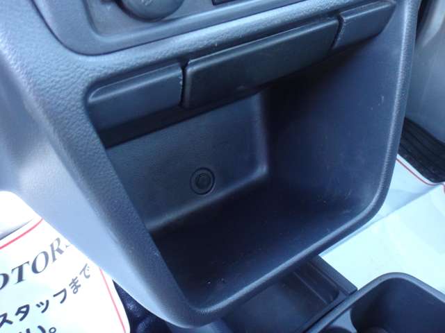 U00047797172_53_001.jpg