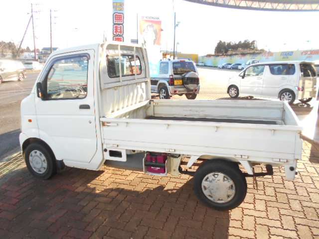 UJ0048093812_11_001.jpg