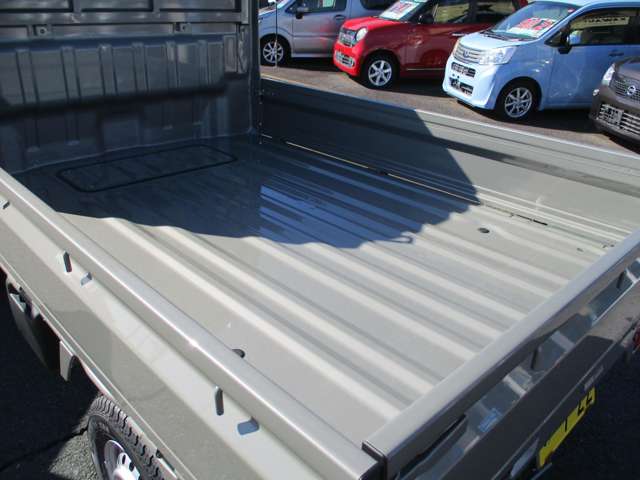 U00047380404_12_001.jpg
