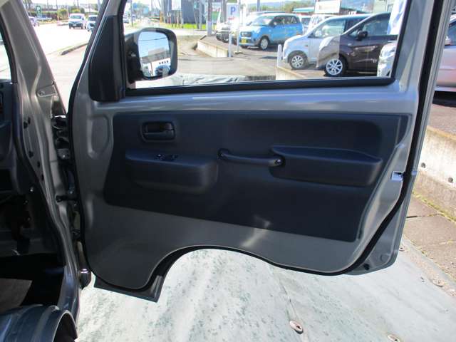 U00047380404_15_001.jpg