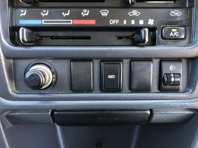 U00043392204_30_001.jpg