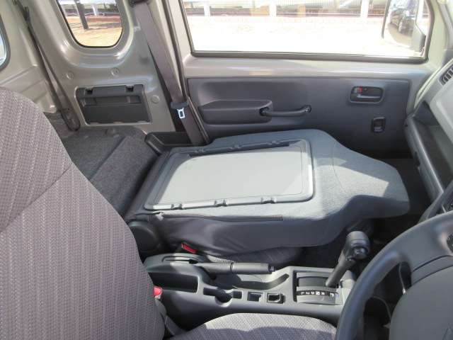 U00047867716_9_001.jpg