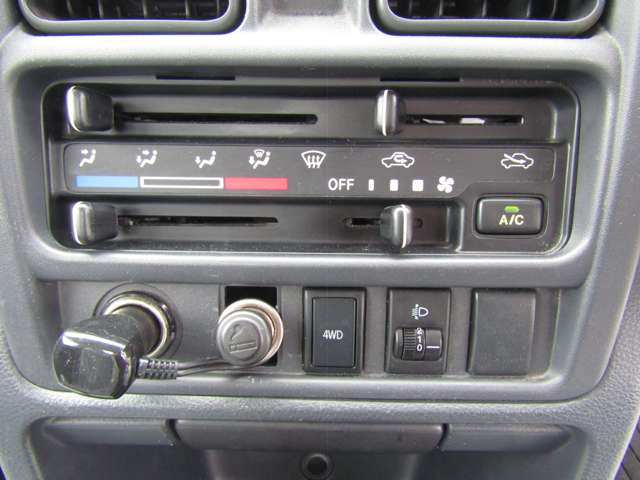 U00047136879_16_001.jpg