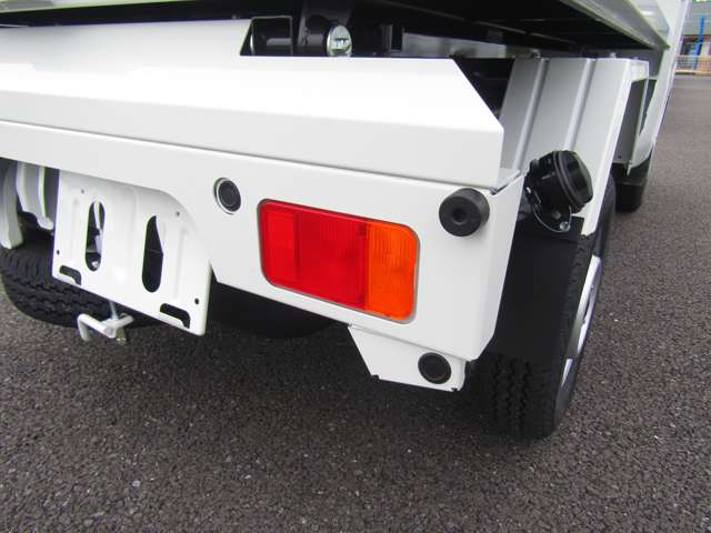 U00048082998_12_001.jpg