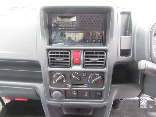 U00048471371_17_001.jpg