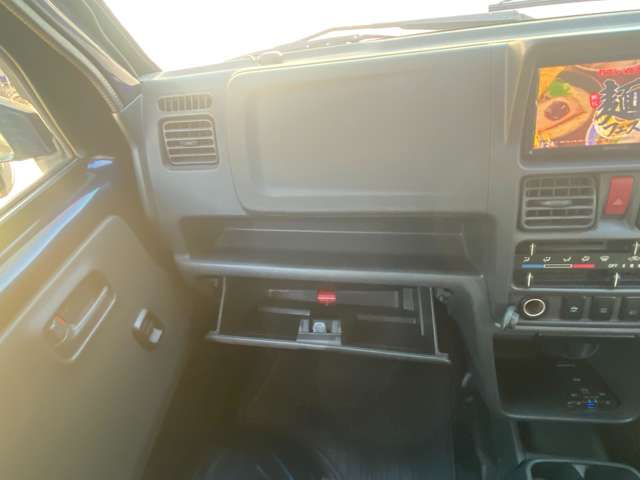 U00043462851_30_001.jpg
