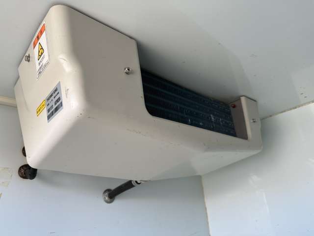 U00047983009_33_001.jpg