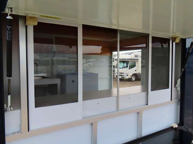 U00038658028_55_002.jpg