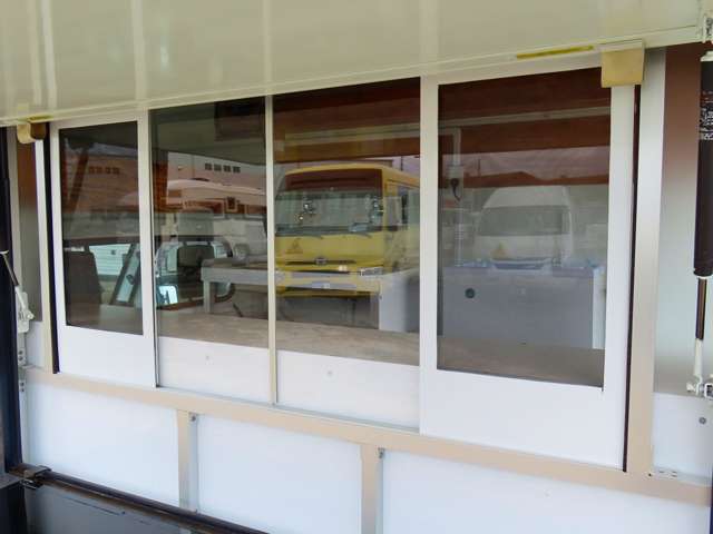 U00038658028_56_002.jpg