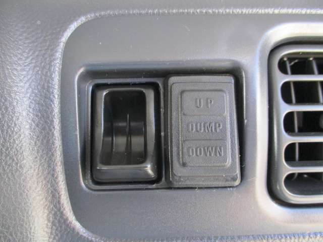 U00048194318_41_001.jpg
