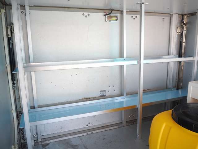 U00035296548_30_001.jpg