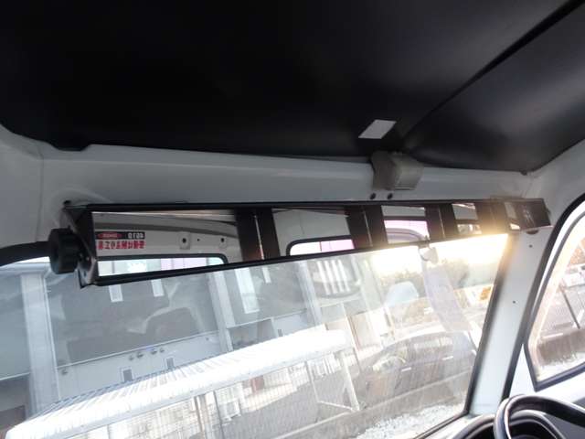 U00044308697_36_001.jpg