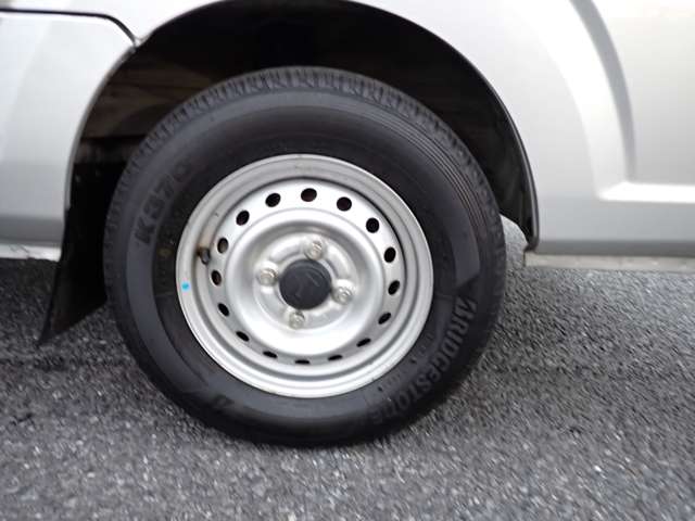 U00048221563_13_001.jpg