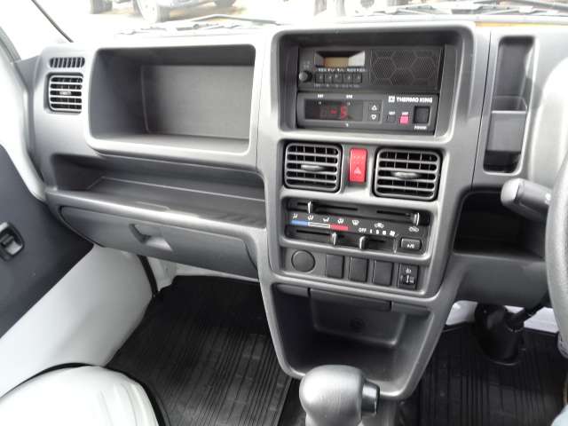 U00048452713_61_001.jpg