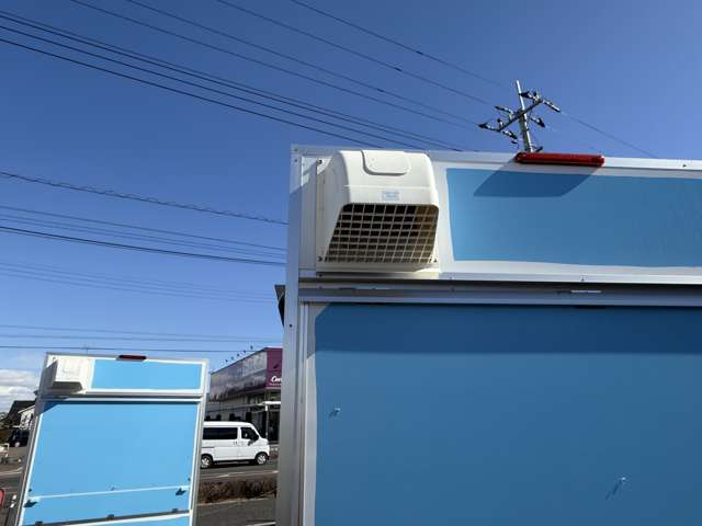 U00048053042_17_001.jpg