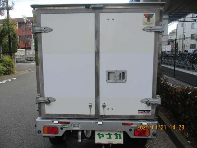 U00047606832_7_001.jpg