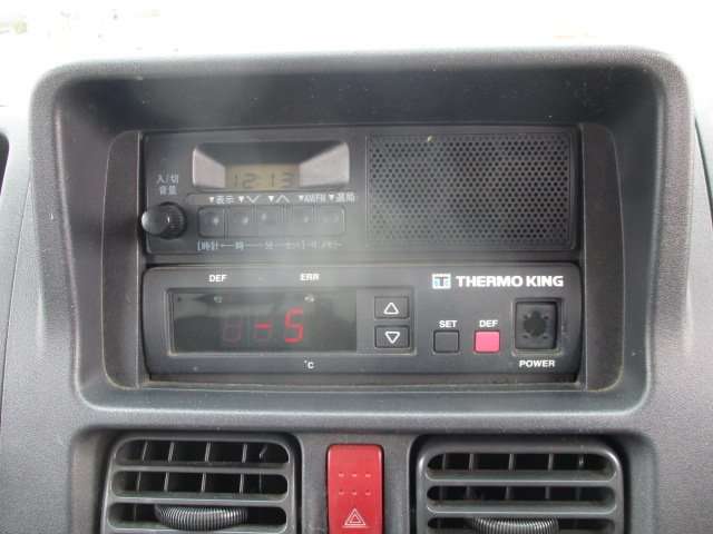 U00047774058_11_001.jpg
