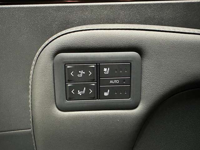 U00048558996_38_001.jpg