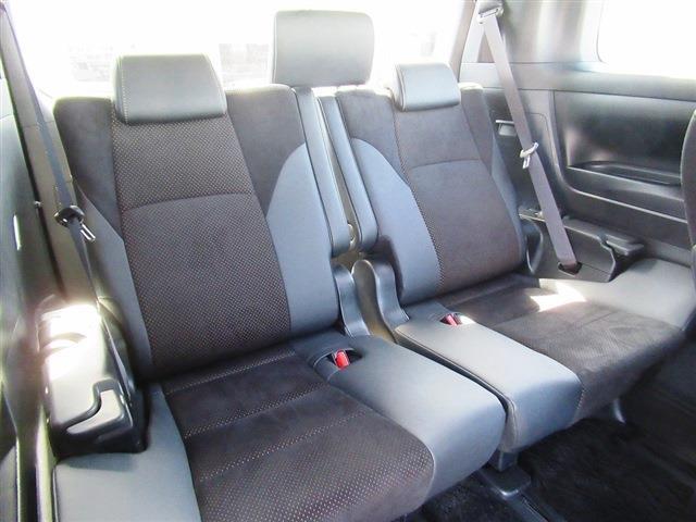 UJ0048303500_16_001.jpg