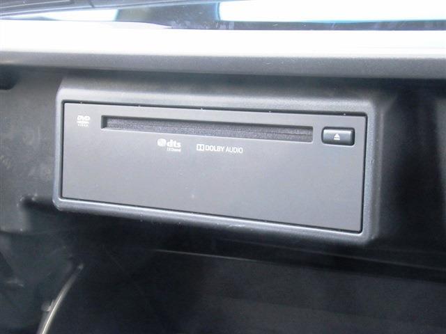 UJ0048303500_41_001.jpg