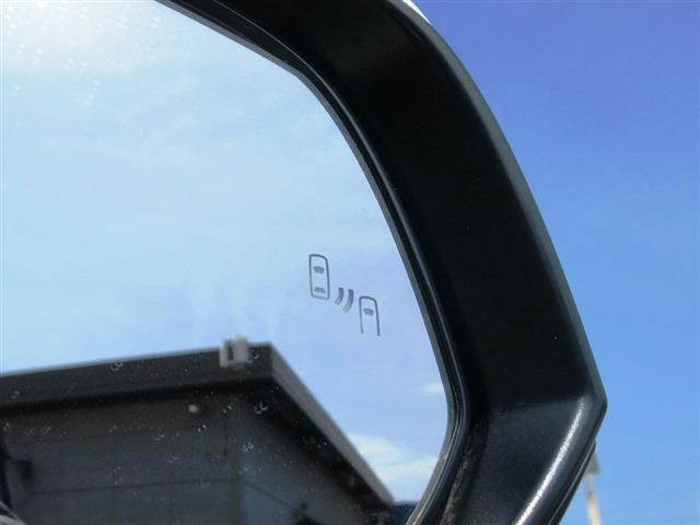 UJ0048303500_54_001.jpg