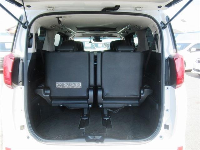 UJ0048376264_17_001.jpg