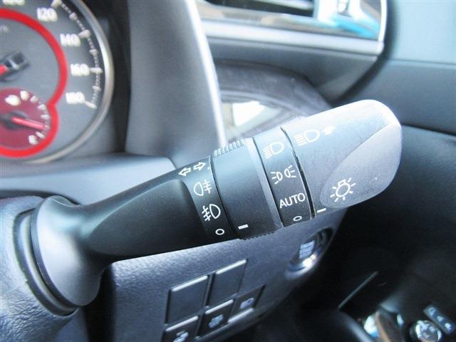 UJ0048376264_41_001.jpg