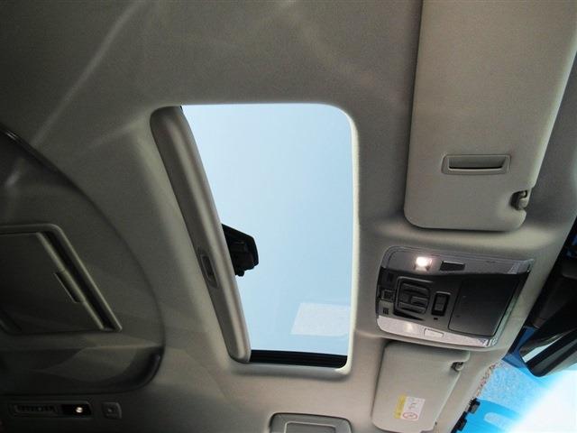 UJ0048376264_60_001.jpg