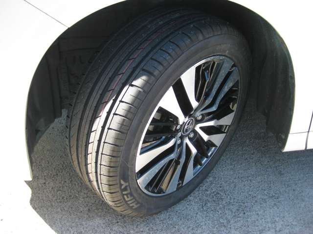 U00048219674_11_001.jpg
