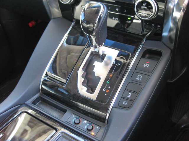 U00048219674_34_001.jpg
