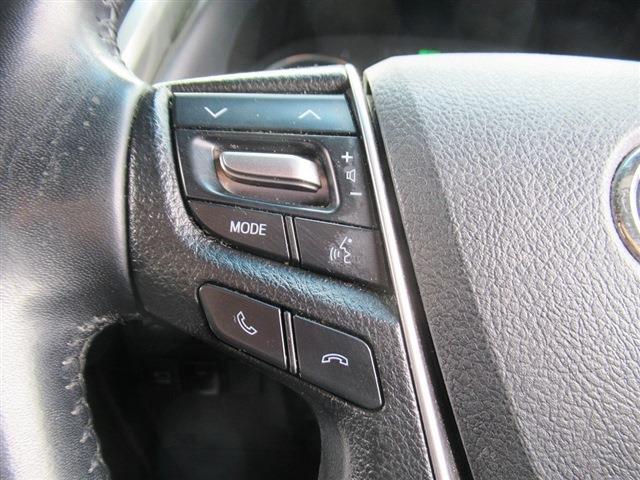 UJ0048568218_46_001.jpg