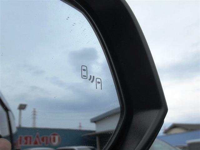 UJ0048568218_57_001.jpg
