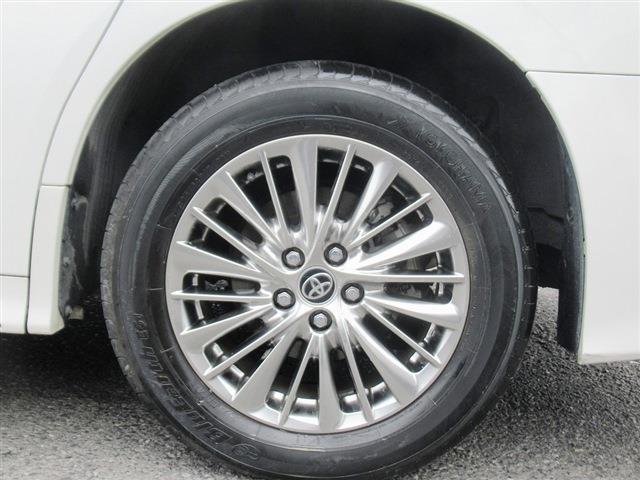 UJ0048568218_67_001.jpg