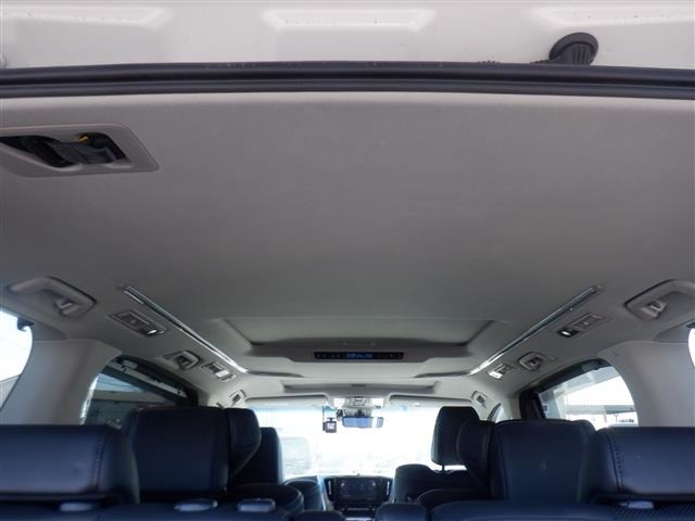 U00048127439_11_001.jpg