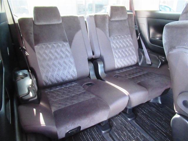 UJ0048345065_15_001.jpg