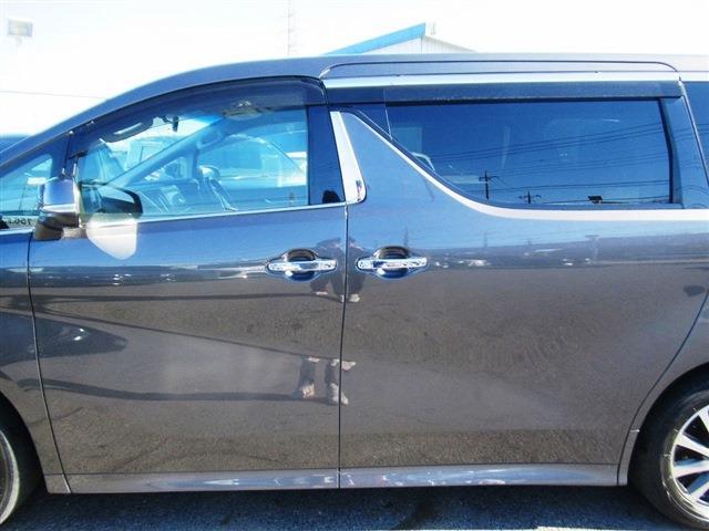 UJ0048262900_62_001.jpg