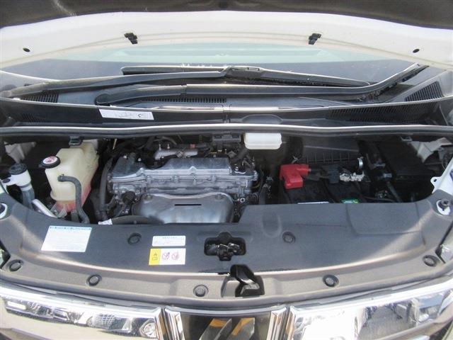 UJ0048421106_17_001.jpg