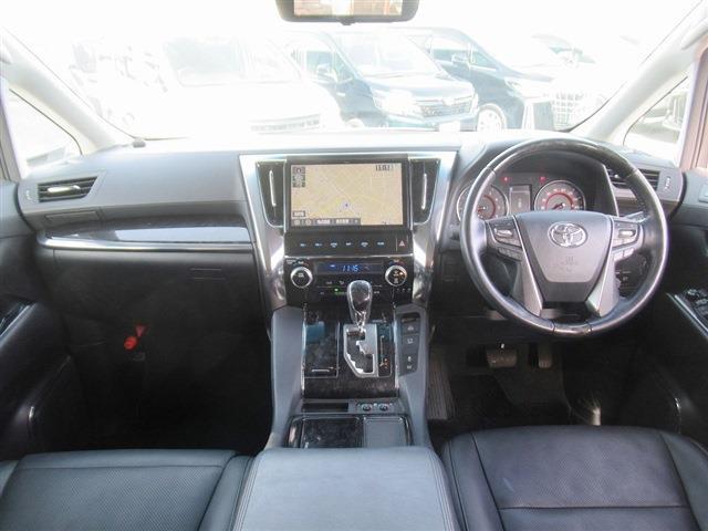 UJ0048421106_4_001.jpg