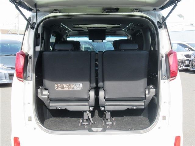 UJ0048421106_8_001.jpg