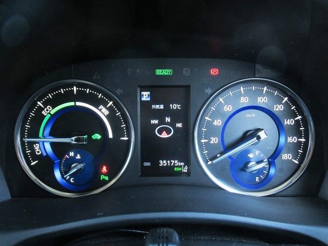 UJ0048345061_49_001.jpg