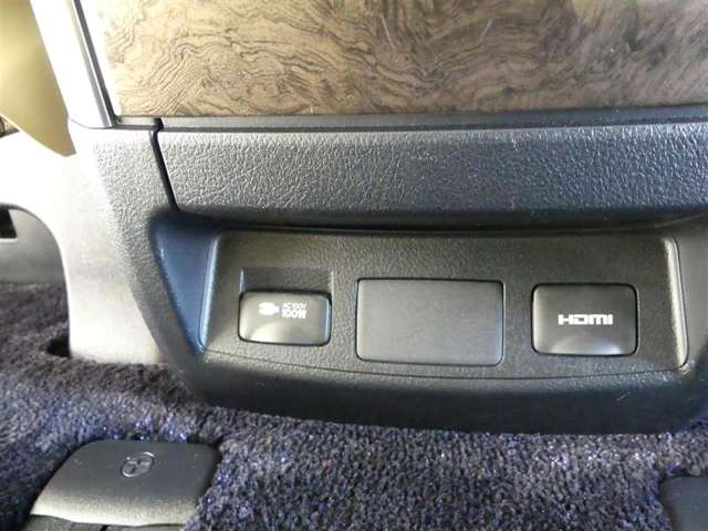 U00048088448_17_002.jpg