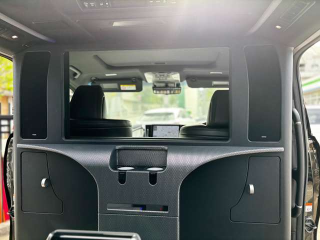 U00047144860_9_001.jpg