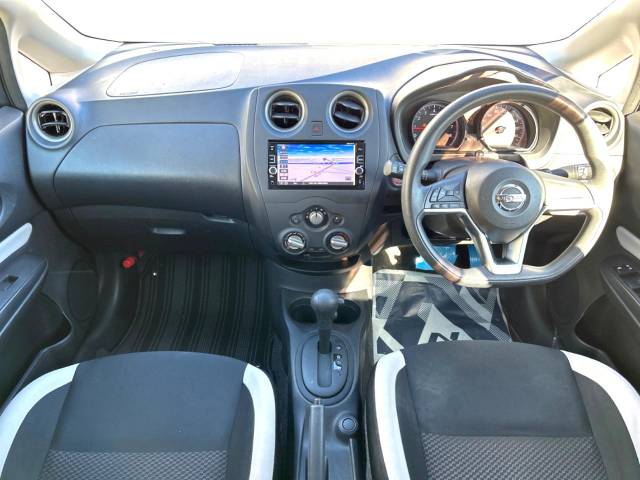 UZ0047674736_1_001.jpg