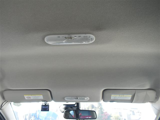 UZ0047821029_7_002.jpg
