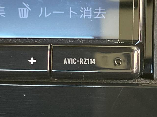 UZ0047471564_40_001.jpg