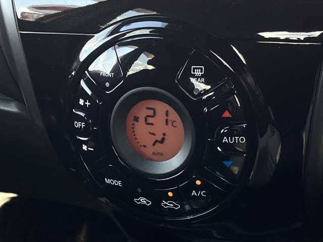 UZ0048531569_41_002.jpg
