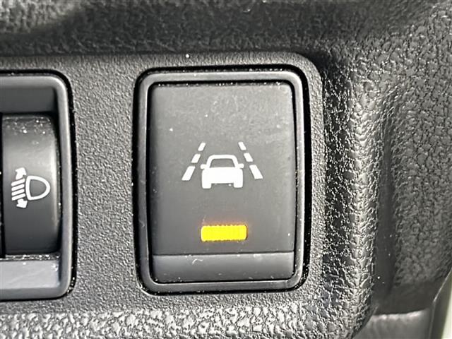 UZ0048192158_11_002.jpg